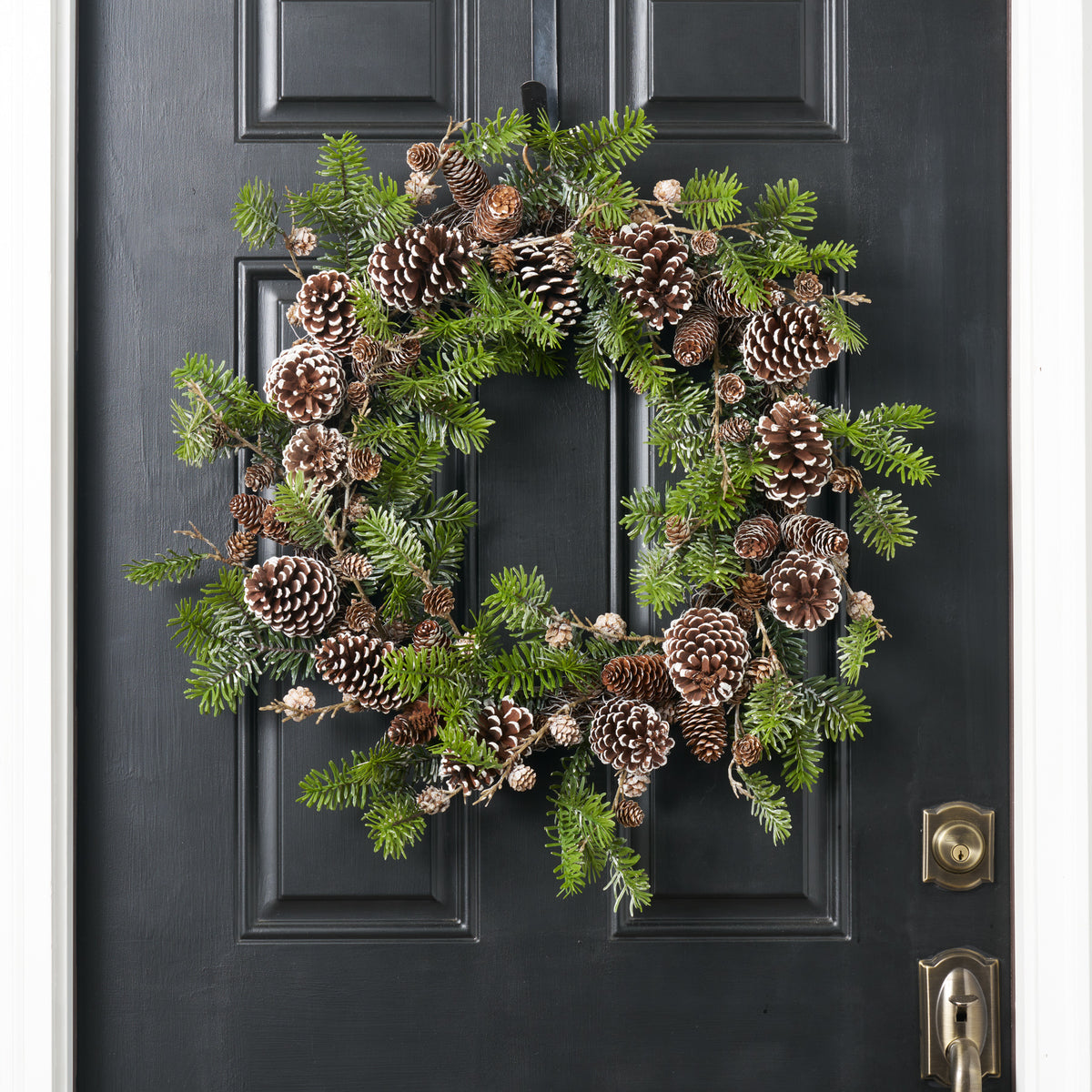 Norway Spruce Wreath - Pre-Lit Christmas Front Door Decor – Darby