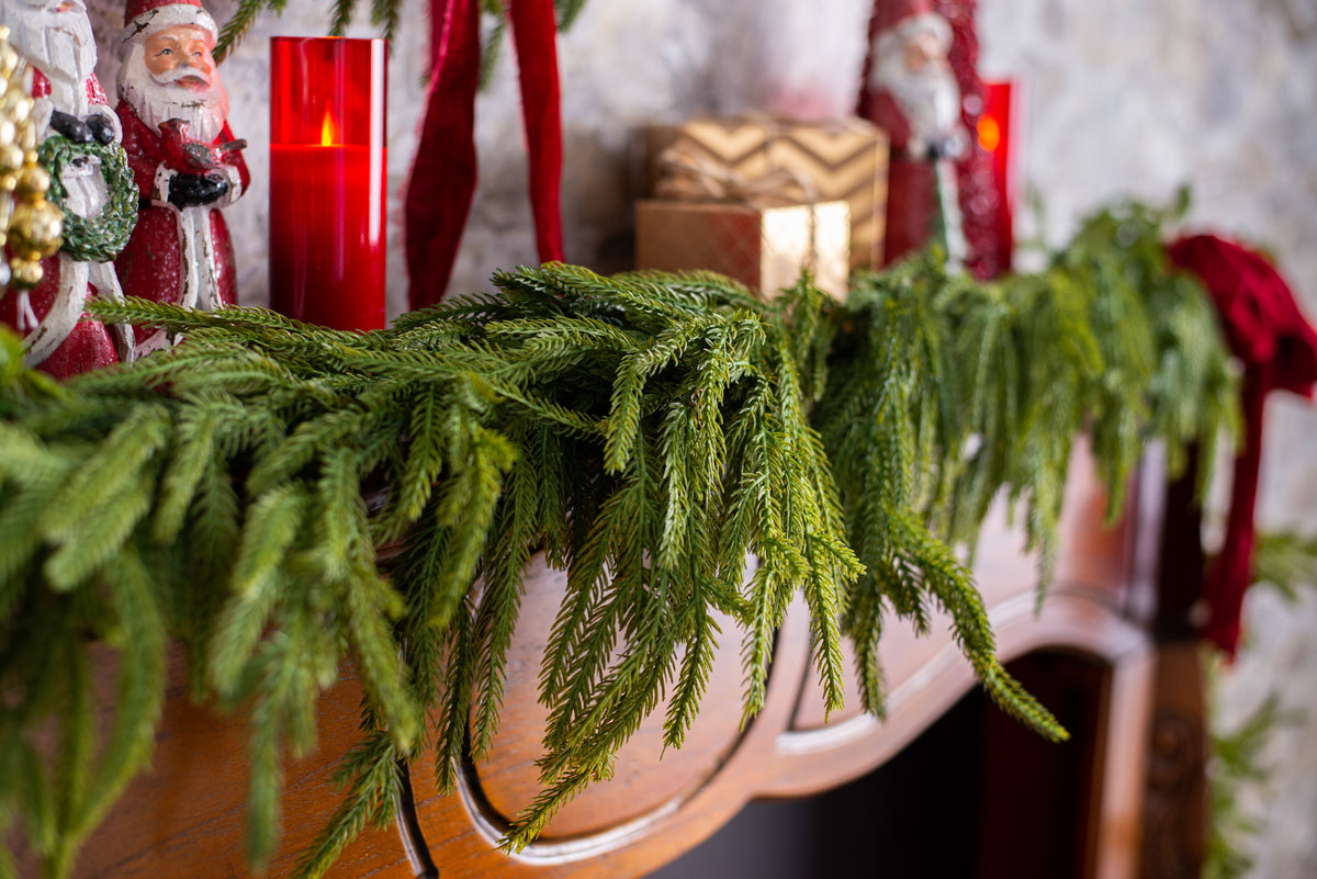 Fake Cedar Pine Branches with Artificial Pine Cones Plastic Shrubs Faux  Greenery Bushes Bundles for Holiday and Decorations - China Red Berry and  Christmas price