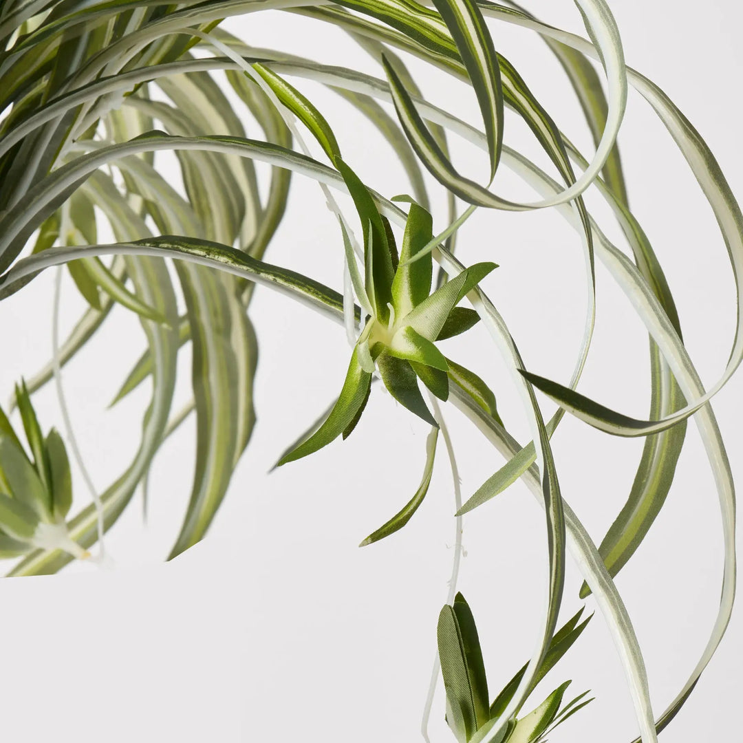 Lifelike Spiderette Houseplant Faux Spider Plant Bush Spray - 24