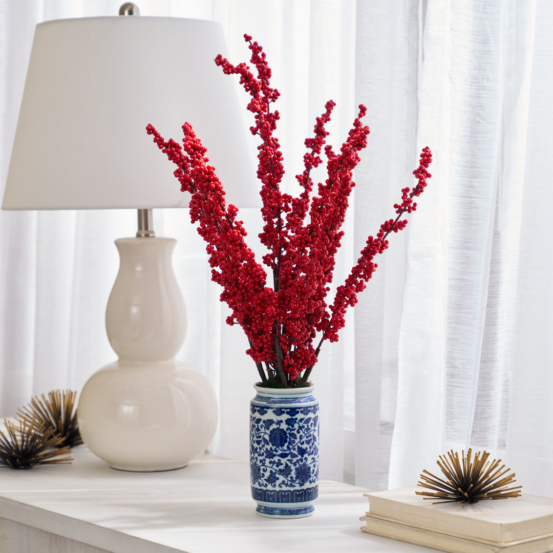 AR1809LifelikeRedIlexBerrySpra