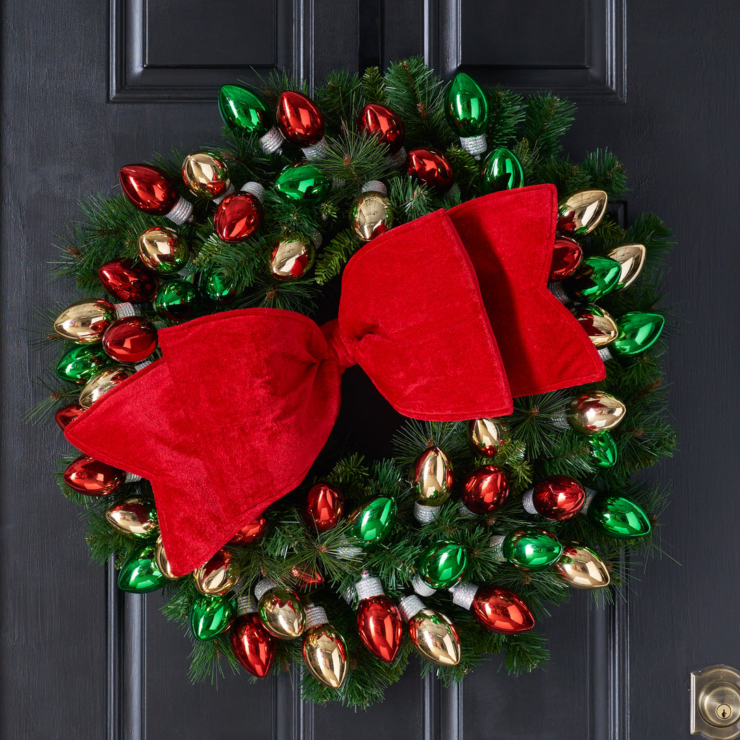 Vintage Style Gold Festive Wreath with Lights