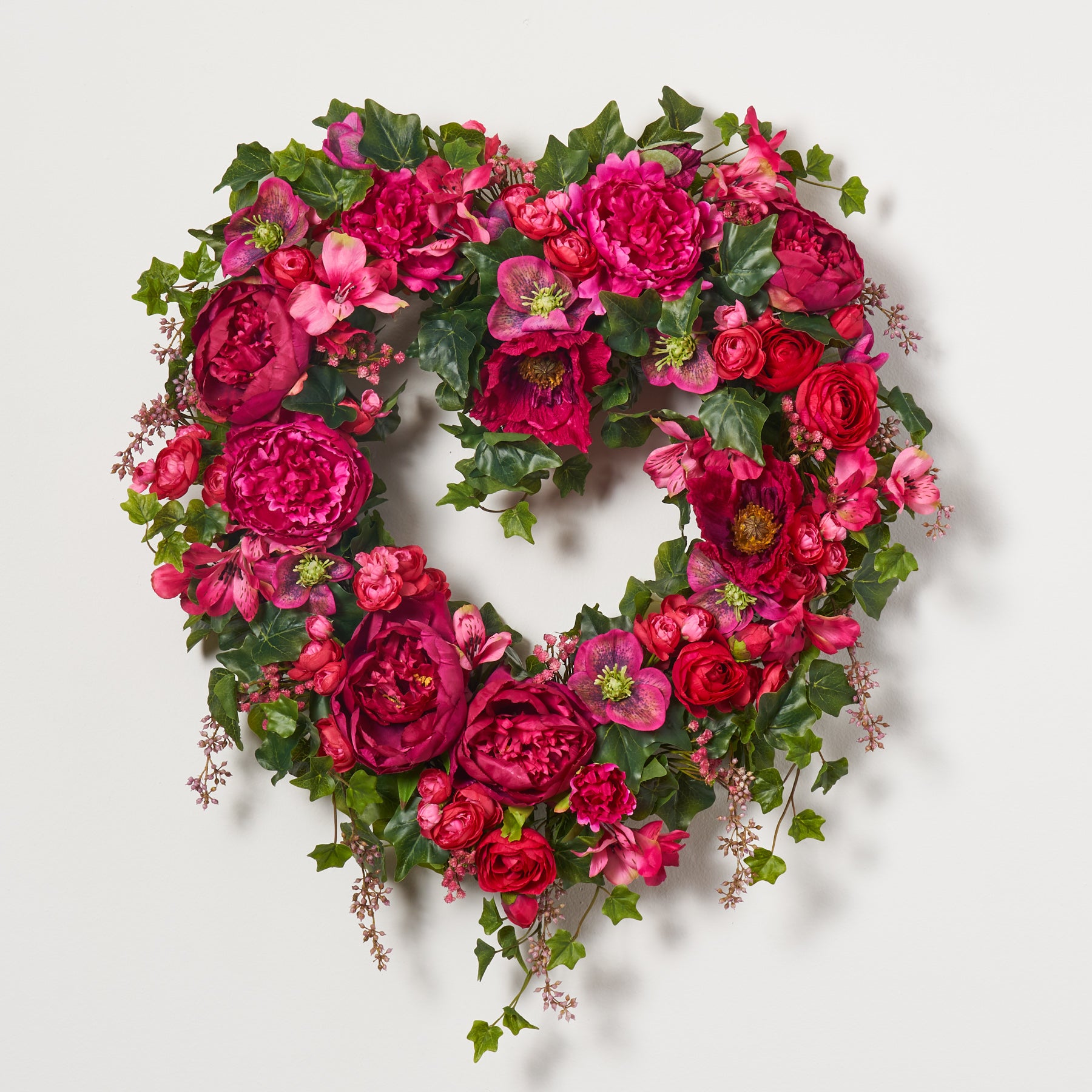 Valentine's XO Heart Wreath Sash - Carolina Dandy