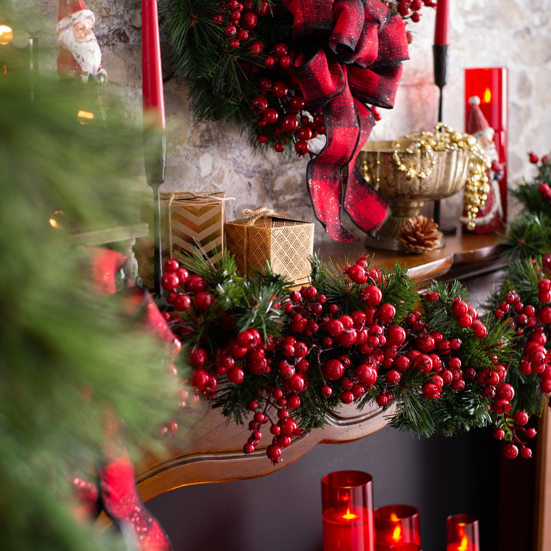 3 Red Berry Christmas Centerpieces For Your Holiday Table