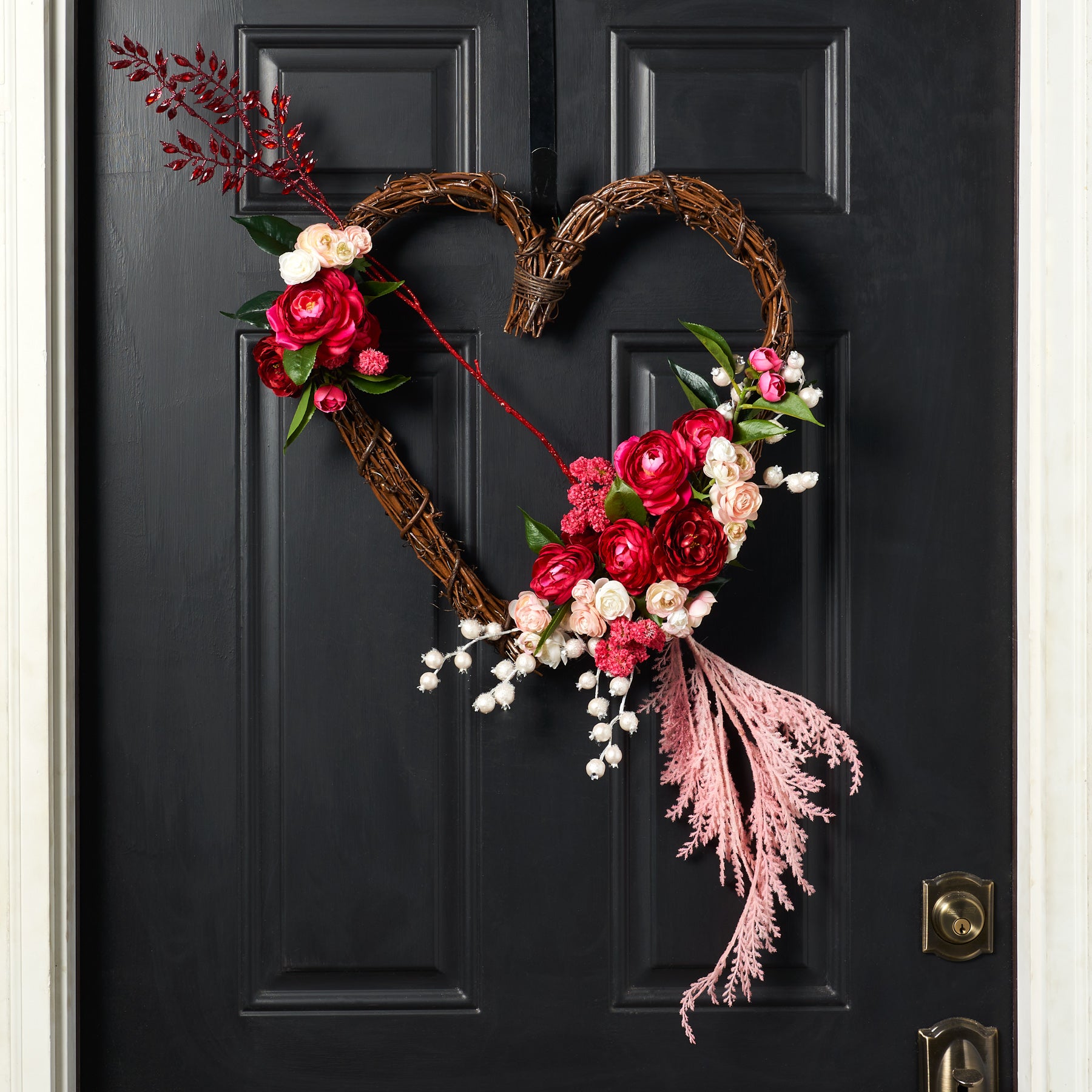 Lovestruck - Valentine's Day Heart Wreath with Pampas Grass & Pink