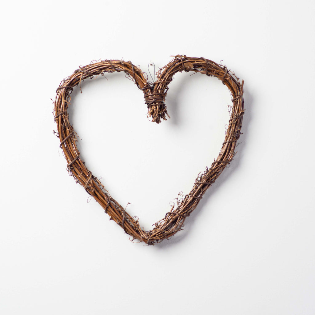 Natural Grapevine Everyday Heart Wreath Base - 18