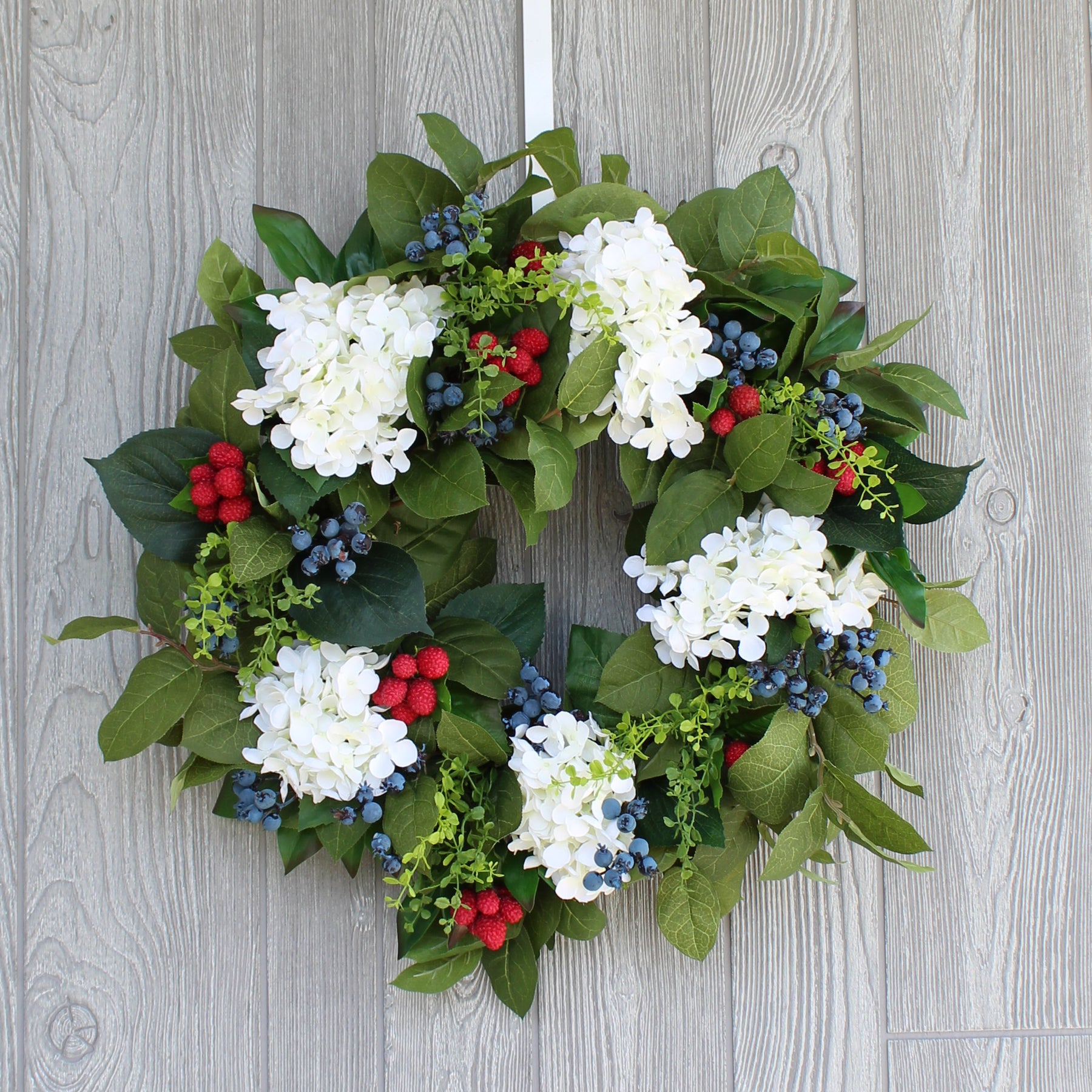 Wreath Raspberry Williamsburg Style Americana Fruit Wreath with Hydrangea, Raspberry ...