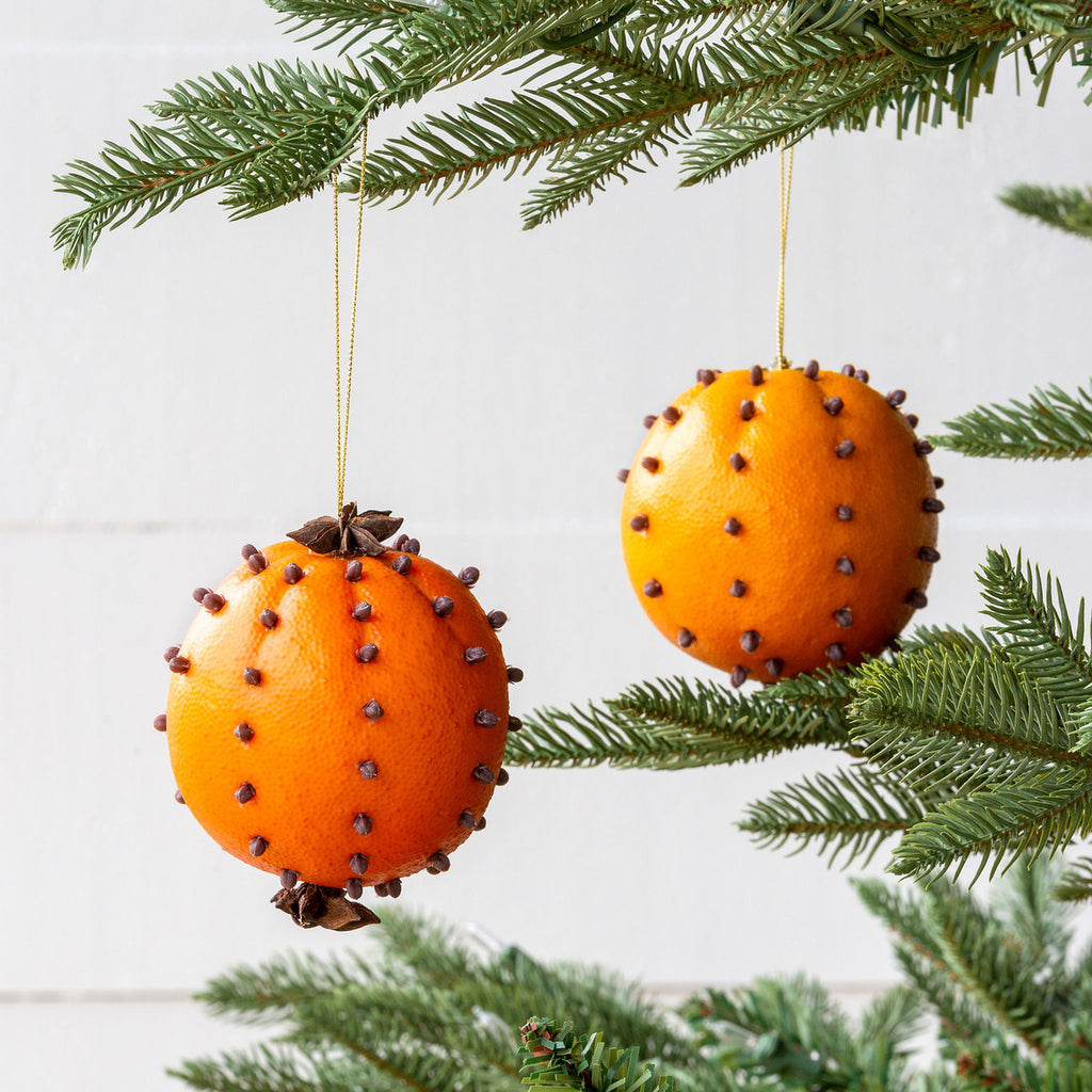 Speckled Feather Christmas Garland